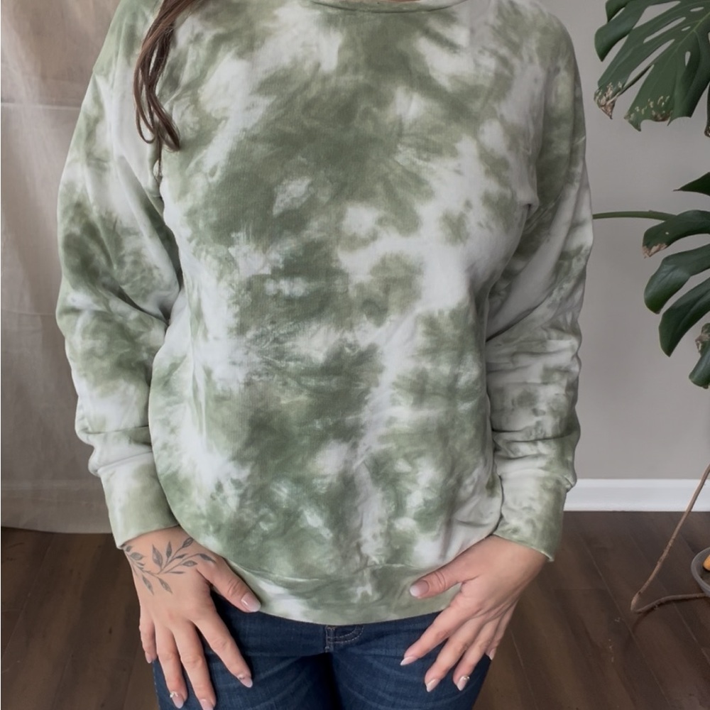 DbDk Fashion Green Tie-Dye Crewneck
